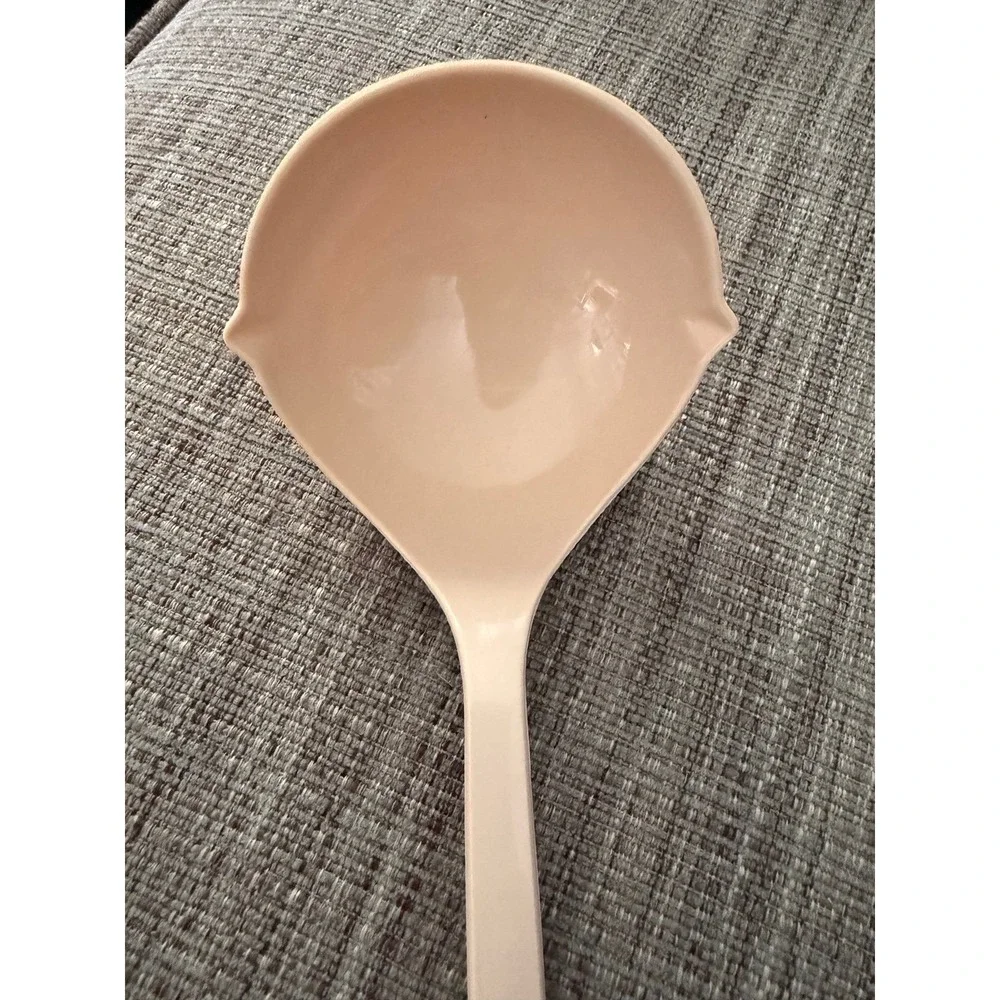 EKCO Vintage Double Spout Pour Ladle Beige Plastic